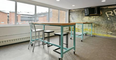 Navaho Apartments - Photo 3