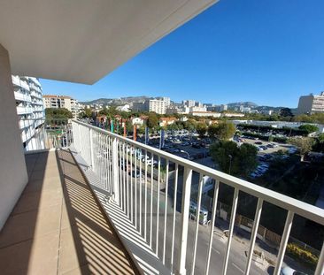 location Appartement T3 DE 58.8m² À MARSEILLE - Photo 5