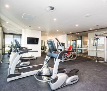 1904/908 Canning Highway, Applecross WA 6153 - Photo 3