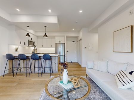 For Lease - 49 Charles Street Unit# 302, Newmarket, Ontario - Photo 3