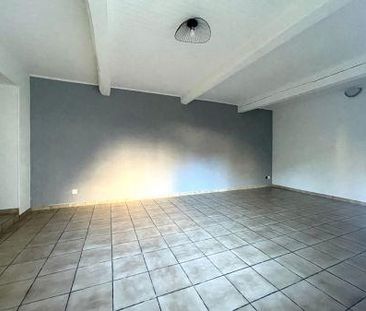 Location - Appartement - 2 pièces - 60.11 m² - castelsarrasin - Photo 1