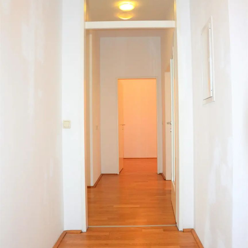 3 ZIMMERWOHNUNG MIT BALKON DROUOTSTRASSE/BULGARIEPLATZ - Photo 1