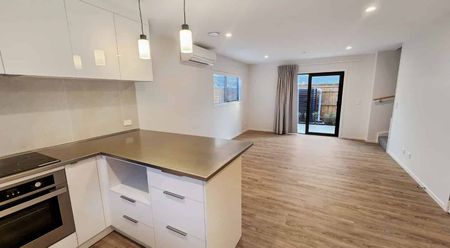 Silverstream Living - Photo 5