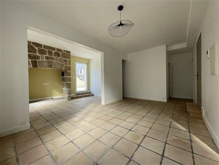 Location Appartement 2 pièces 62m² BRIVE LA GAILLARDE 19100 - Photo 2