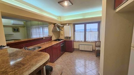 Apartament 3 camere , CENTRAL - ,INDEPENDENTEI - Photo 5