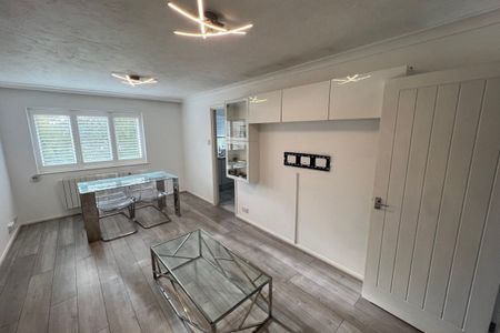 Eleanor Way - Photo 4