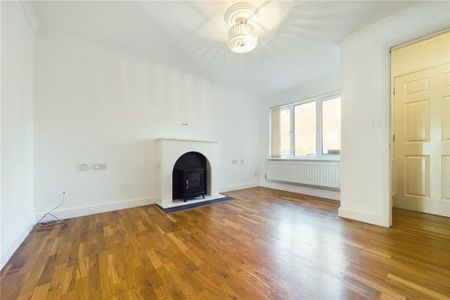 3 bedroom semi-detached house to rent - Photo 2