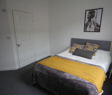 1 bedroom in a house share to rent - Photo 4