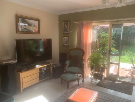 Carlingford - Photo 3