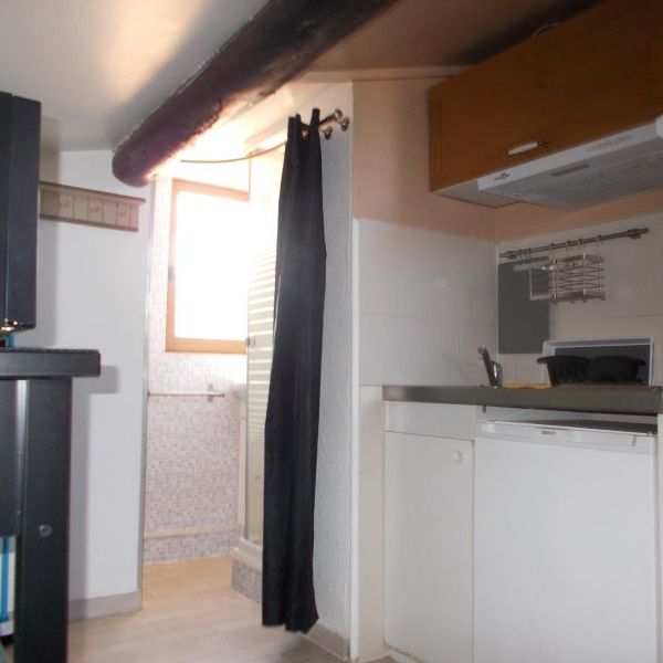 Location / Studio meublé - Photo 1