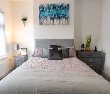 1 bedroom in a house share to rent - Photo 4