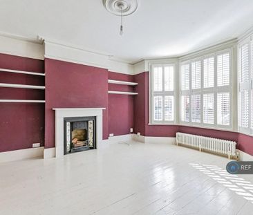 3 bedroom end of terrace house to rent - Photo 3