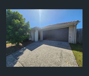 MODERN 4 BEDROOM FAMILY HOME WITH OPEN PLAN KITCHEN LIVING DINING T... - Photo 3
