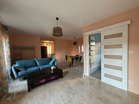 Location Appartement 2 pièces 54m² - Photo 3