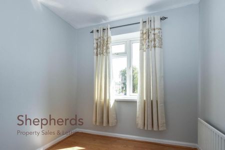 3 bedroom semi-detached house to rent - Photo 4