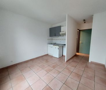 Location Appartement 1 pièce 18m² LA ROCHELLE 17000 - Photo 2