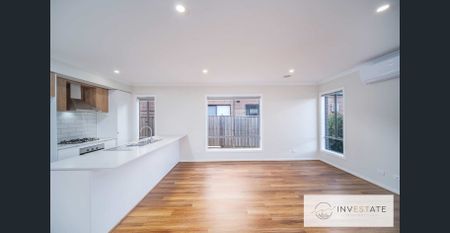 Modern Family Home In The Heart Of Wyndham Vale! - Photo 4