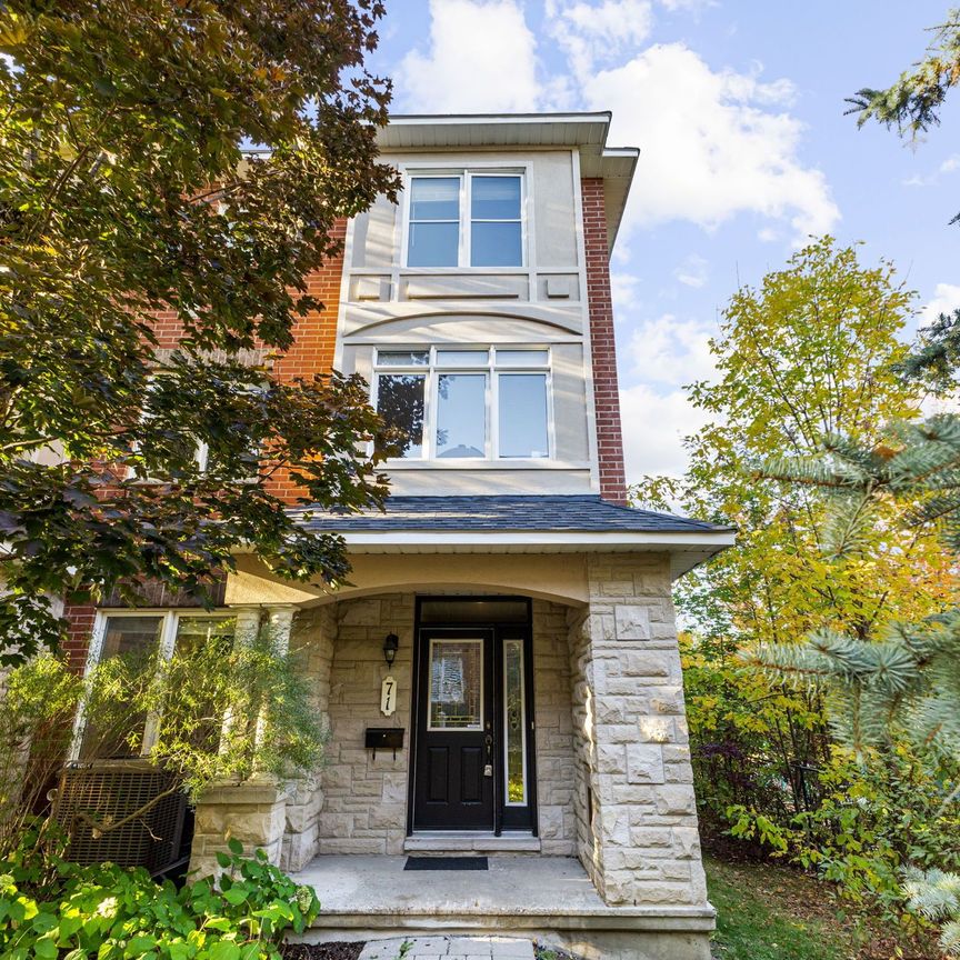 For Lease - 71 Metropole Private, Westboro - Hampton Park, Ontario - Photo 1