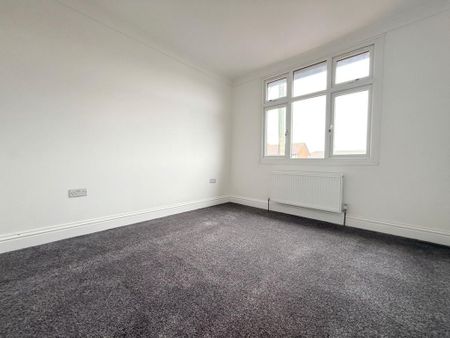 3 bedroom detached house to rent - Photo 3