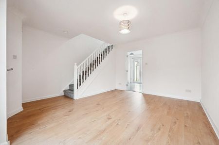 2 bedroom terraced house to rent - Photo 4