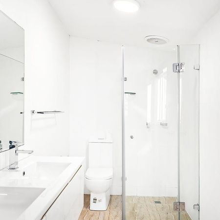 Older style neat and tidy three bedroom home - Photo 4