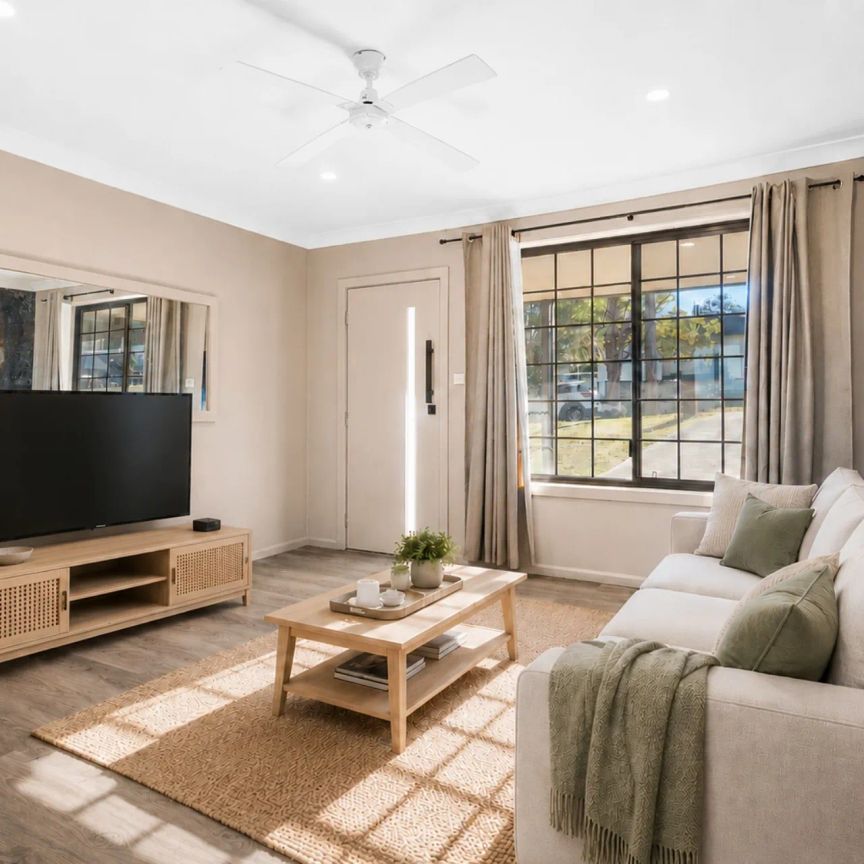 Modern Family Living with Space, Style & Convenience - Photo 1