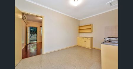 Cozy Single Bedroom Unit - Photo 5