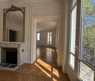 Tout savoir sur cet appartement dans le quartier Courcelles-Wagram,... - Photo 2