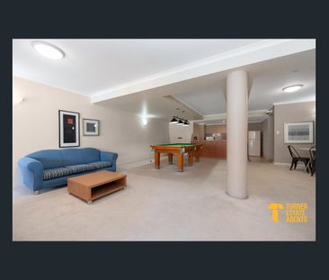 City vibes, modern comfort, unbeatable convenience - Photo 5