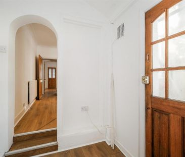 2 bedroom semi-detached house to rent - Photo 3