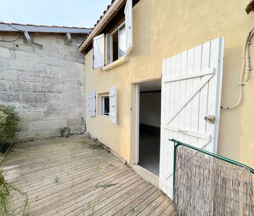 A LOUER APPARTEMENT 2 PICES AVEC TERRASSE - LE HAILLAN - Photo 4