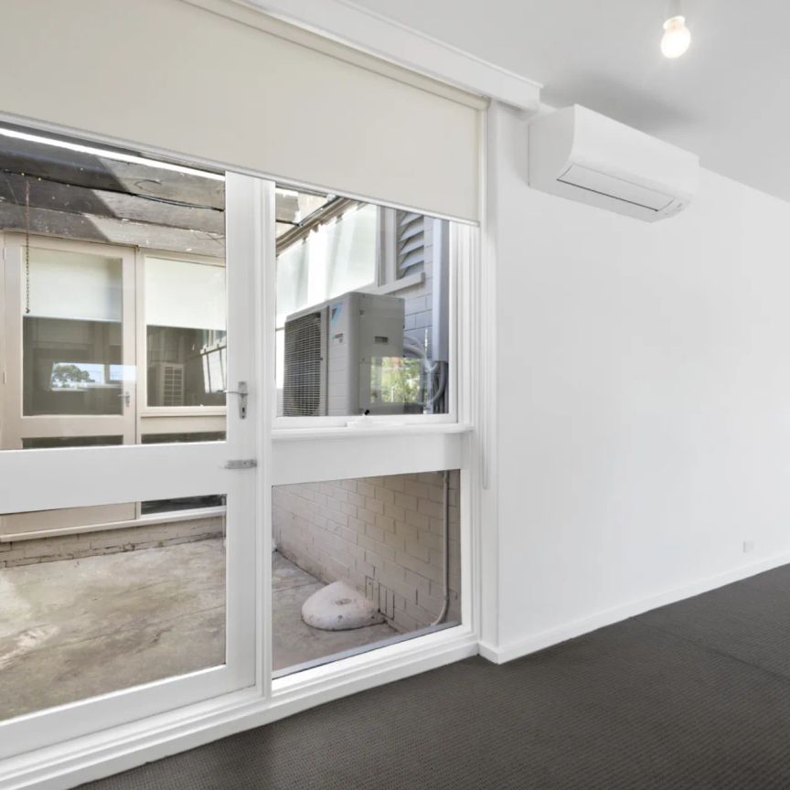 Unit 15/630 Toorak Road, - Photo 1