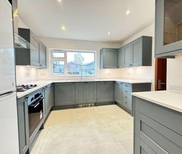 4 bedroom detached house to rent - Photo 5