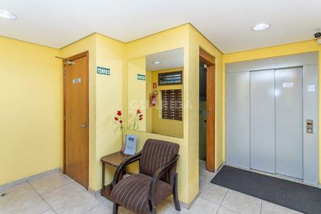Apartamento com 1 dormitório suíte, mobiliado, e 1 vaga de garagem no bairro Centro Histórico - COD: 3135 - Foto 4
