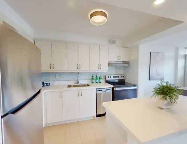 30 Edith | 30 Edith Drive, Toronto - Photo 1