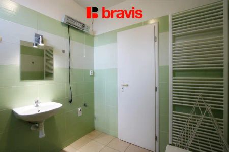 Pronájem bytu 2+kk, Brno - Židenice, ul. Táborská, částečně zařízený, internet v ceně, v blízkosti MHD - Fotografie 3