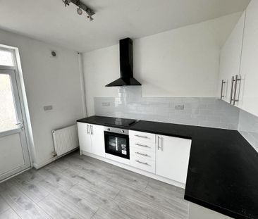 3 bedroom house to rent - Photo 3