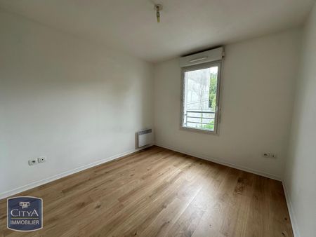 Location Appartement 3 pièces 53m² LENS 62300 - Photo 3