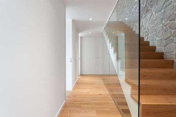 4 Bedroom House with swimming pool, Guia, Cascais - Photo 1