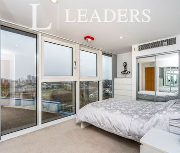 2 bedroom bungalow to rent The Blue Building, Gunwharf Quays, Ports... - Photo 6