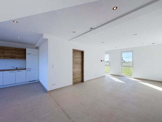Duplex neuf 3 chambres au coeur de Libramont - Foto 1