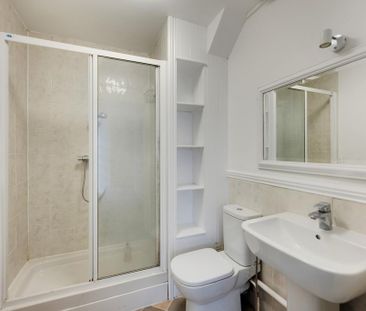 2 bedroom flat to rent - Photo 6