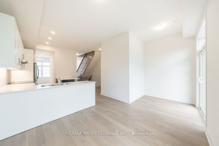 For Lease - 100 Salina Street, Mississauga, Ontario - Photo 3