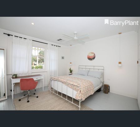 14 Clarendon Street, Frankston, Vic 3199 - Photo 4