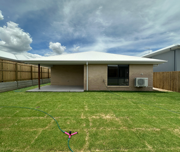 4 Provence Place, Greenbank QLD 4124 - House For Rent | Domain - Photo 2