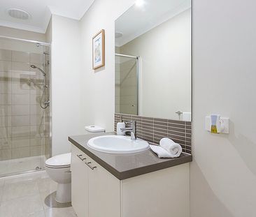 Stylish Two Bedroom Home - Photo 6