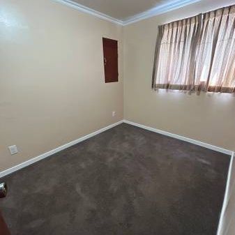 BASEMENT SUITE FOR RENT - Photo 3