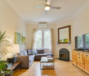 Charming Cottage for Rent in East Tamworth – Ideal Location & Chara... - Photo 6
