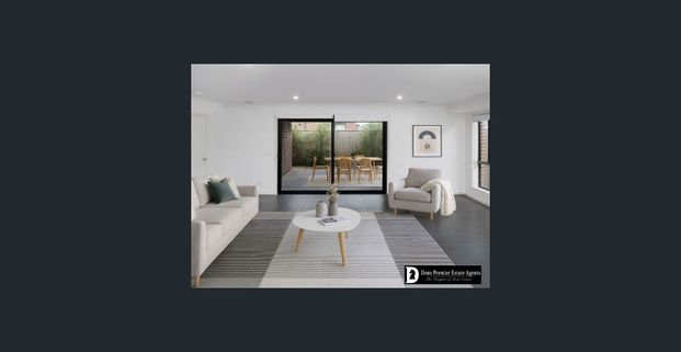 Modern 4-Bedroom Family Home with Study, Double Garage & Alfresco Prime Clyde North Location - Photo 1