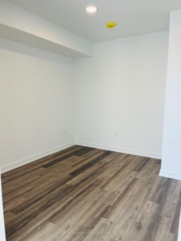 For Lease - 6 Chartwell Road Unit# 305, Toronto, Ontario - Photo 4
